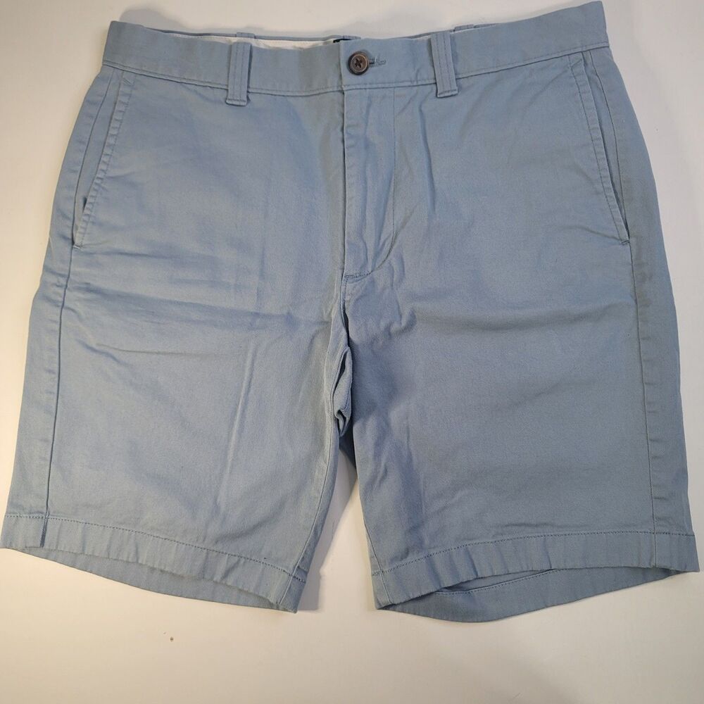 J.Crew Mens Shorts 32"x 9 " Flat Front Chino Casual Classic Preppy Soft Blue